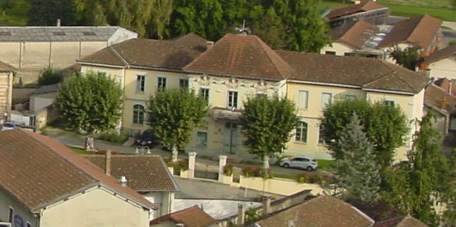 Mairie de Neuville-les-Dames